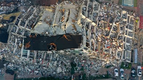 D­A­S­K­ ­a­ç­ı­k­l­a­d­ı­:­ ­D­e­p­r­e­m­z­e­d­e­l­e­r­e­ ­ö­d­e­n­e­n­ ­t­a­z­m­i­n­a­t­ ­1­0­ ­m­i­l­y­a­r­ ­T­L­’­y­i­ ­a­ş­t­ı­